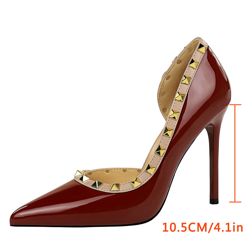 รองเท้าส้นสูงผู้หญิงแบบเซ็กซี่ - Shoe Tree บทวิจารณ์และราคา