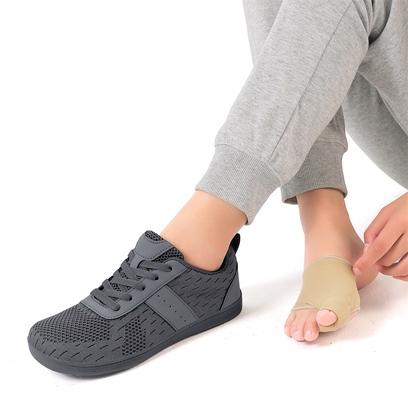 รองเท้าผ้าใบแบบ unisex หัวกว้า - Sneaker Box บทวิจารณ์และราคา