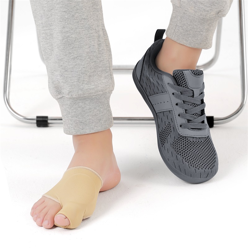 รองเท้าผ้าใบแบบ unisex หัวกว้า - Sneaker Box บทวิจารณ์และราคา