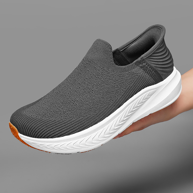 รองเท้าผู้ชายแบบสวม ไม่ใช้เชือ - Sneaker Box บทวิจารณ์และราคา