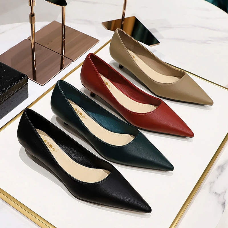 รองเท้าส้นสูงหัวแหลมแบบแฟชั่น  - Shoe Tree บทวิจารณ์และราคา