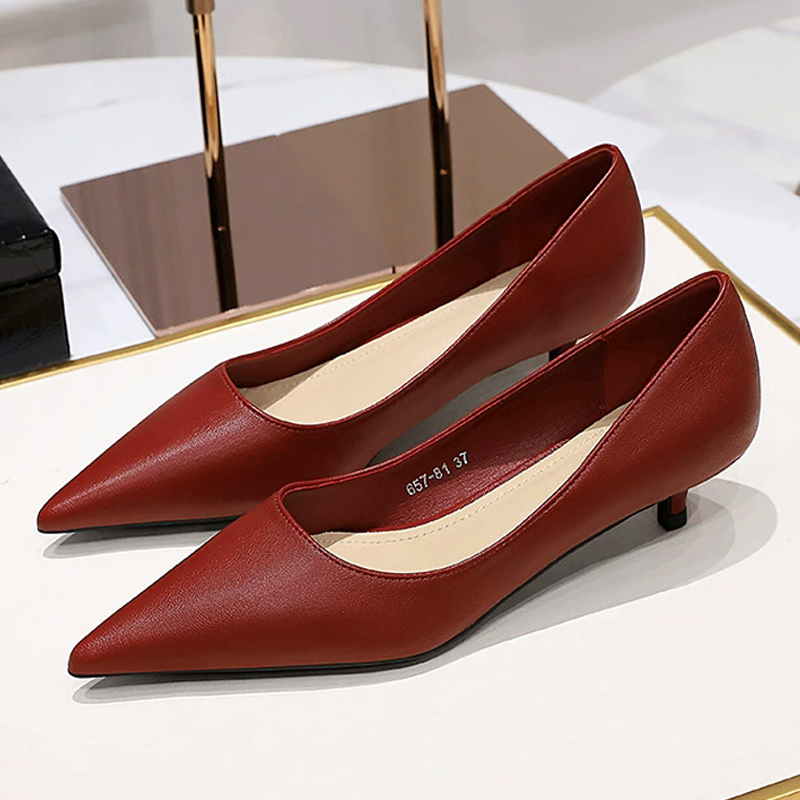 รองเท้าส้นสูงหัวแหลมแบบแฟชั่น  - Shoe Tree บทวิจารณ์และราคา